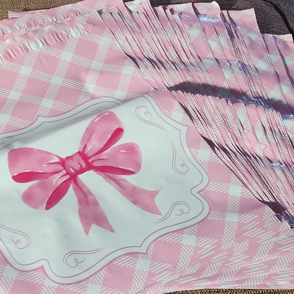 30 10 x 12 Inch Pink Ribbon Poly Mailers